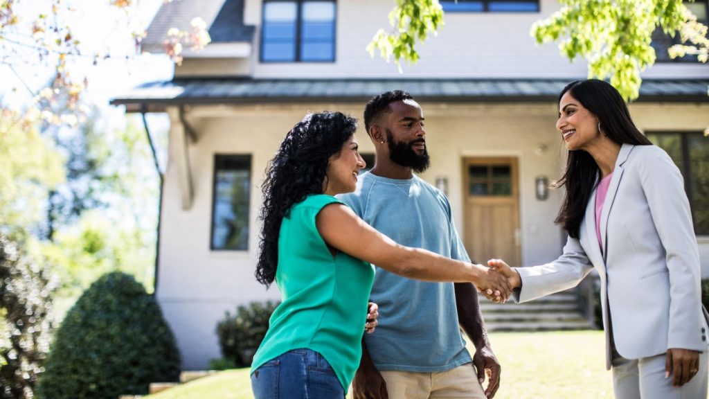 Start 2026 with clarity. This simple financial check-in guide helps you assess your goals and build confidence with support from Advantage Home Plus.